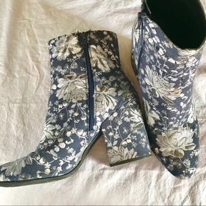 Floral boots